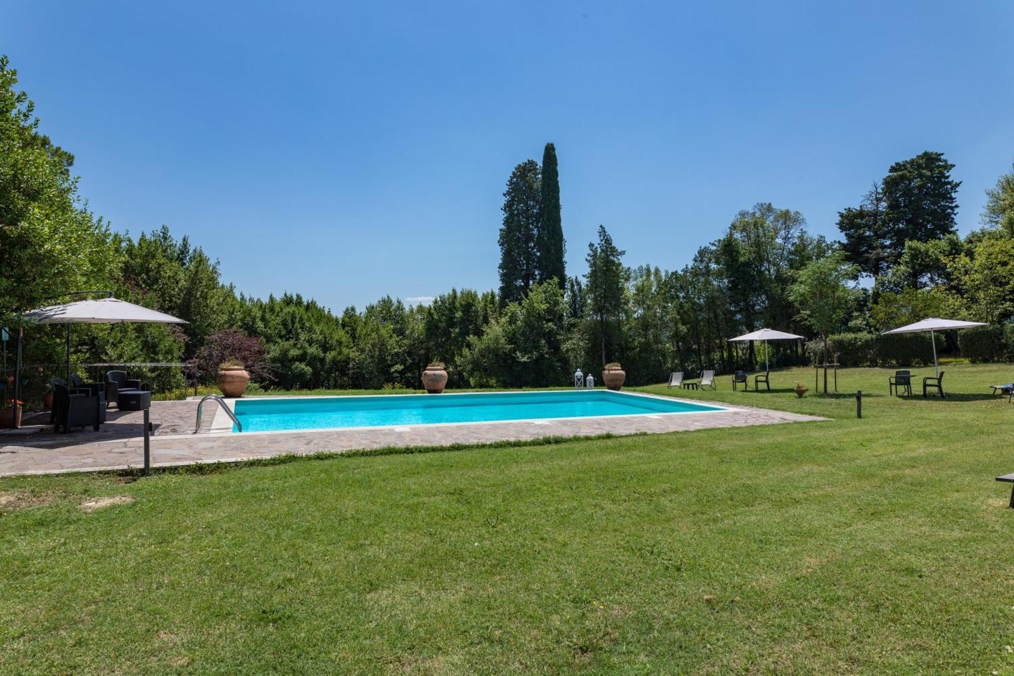 Agriturismo Spazzavento Palazzone Luaran gambar