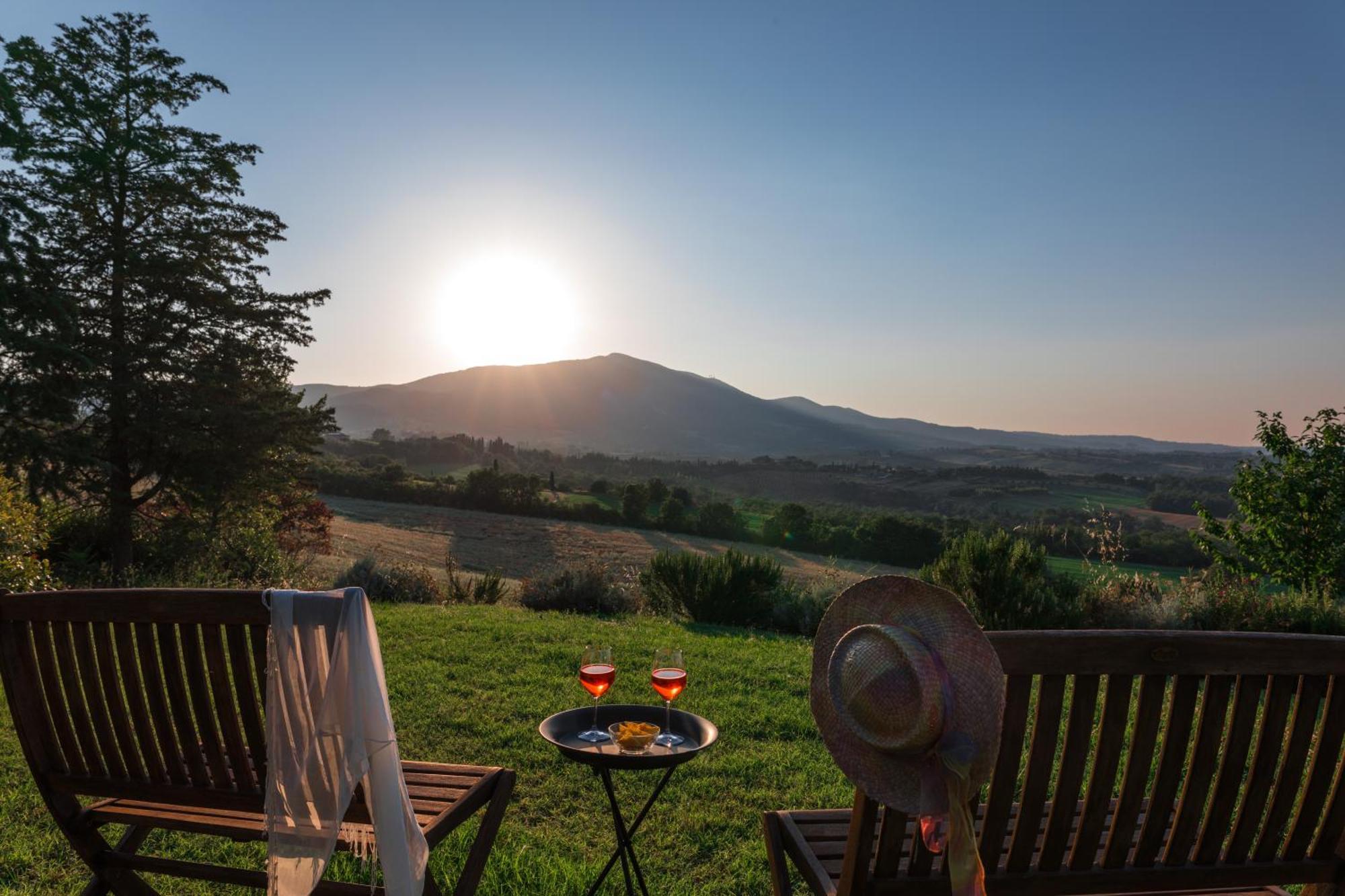 Agriturismo Spazzavento Palazzone Luaran gambar