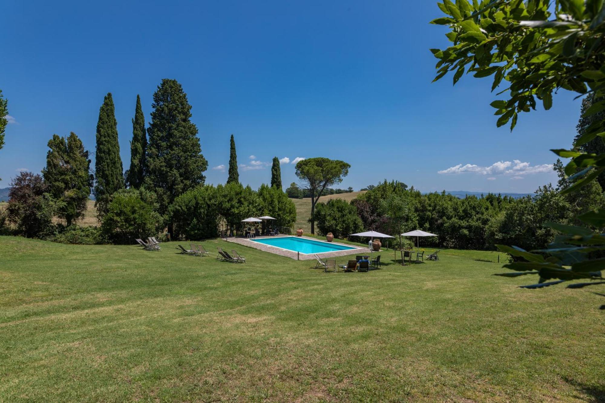 Agriturismo Spazzavento Palazzone Luaran gambar